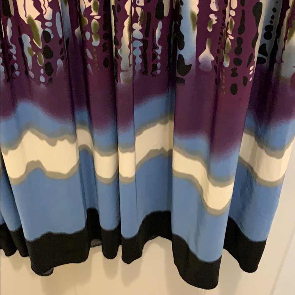 Dress - Picture 4 of 5
